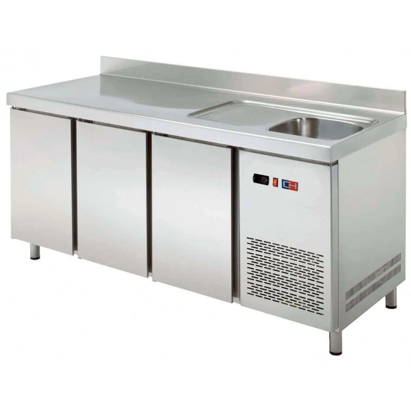 CLIMAHOSTELERIA - MESA SNACK REFRIGERADA CON FREGADERO 3 PUERTAS FONDO 600 DE 2017 X600 X850H MM CORDOBA MRCH-200F