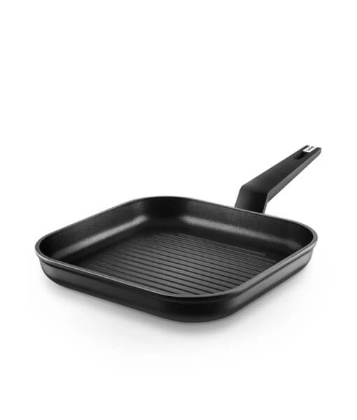 GRILL TITANIUM CASTEY 27CM